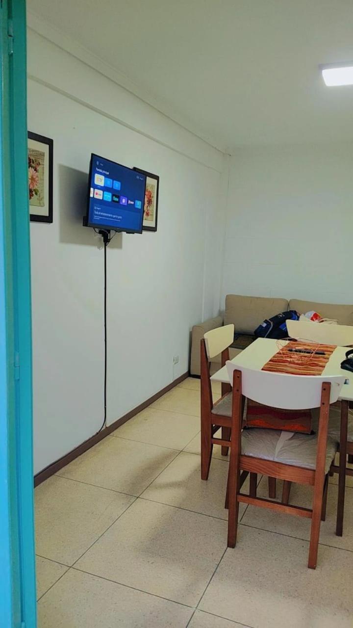 Departamento Centrico Con Balcon A La Calle Apartamento Mar del Plata